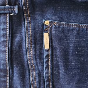 Chicos so slimming slim Jean. Size 1short